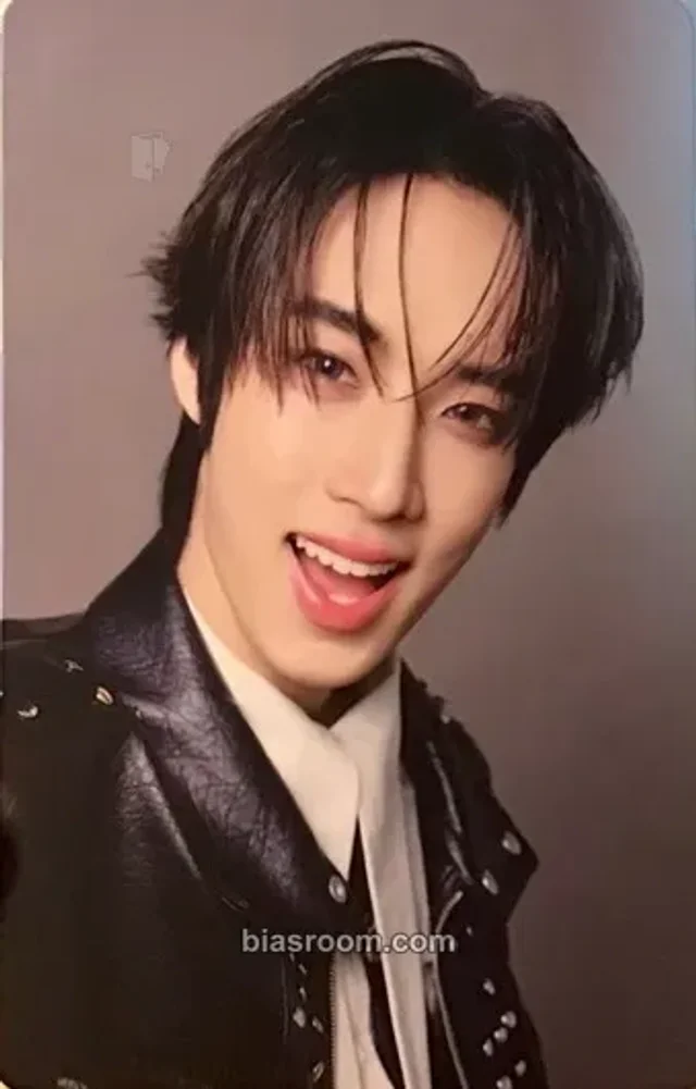 BUS - Alan - Happy BUS Day The Sophomore Event 2nd anniversary merch photocard photocard set A version
