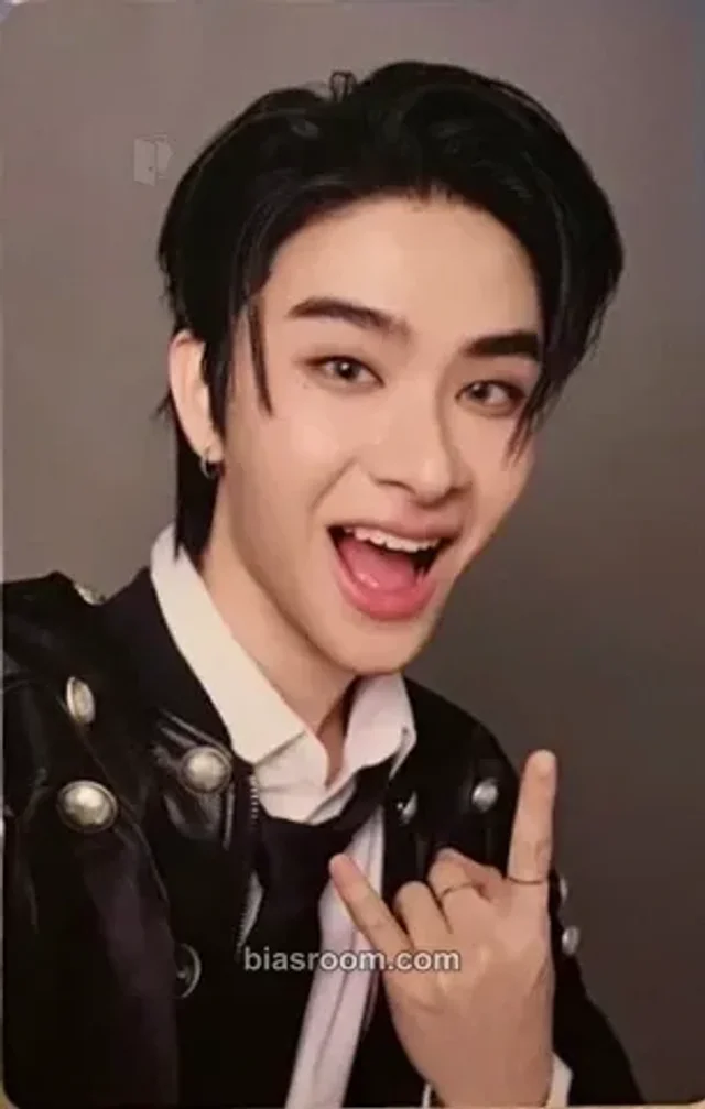 BUS - Thai - Happy BUS Day The Sophomore Event 2nd anniversary merch photocard photocard set A version