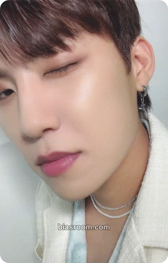 Woojin THE FUTURE IS OURS : FOUND Photocard - AB6IX - AB6IX K-pop photocard