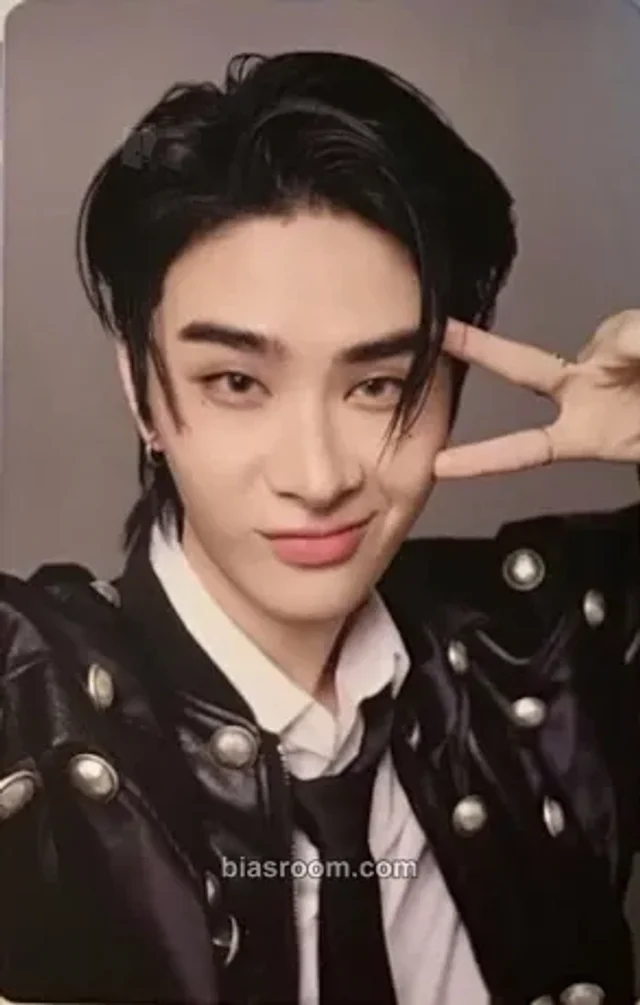 BUS - Thai - Happy BUS Day The Sophomore Event 2nd anniversary merch photocard photocard set B version