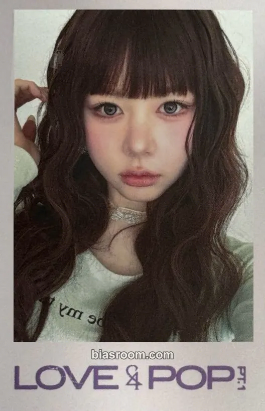 Hyerin LOVE&POP pt.1 Photocard - tripleS - tripleS K-pop photocard