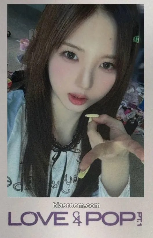 Jiwoo LOVE&POP pt.1 Photocard - tripleS - tripleS K-pop photocard