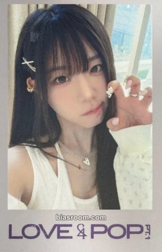 Chaeyeon LOVE&POP pt.1 Photocard - tripleS - tripleS K-pop photocard