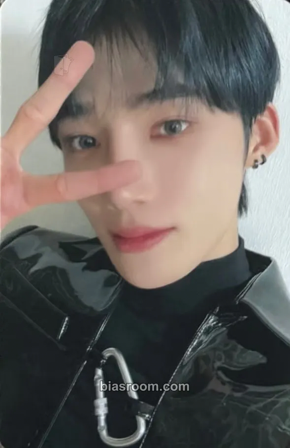 New 2nd World Tour: Zeneration Photocard - THE BOYZ - THE BOYZ K-pop photocard