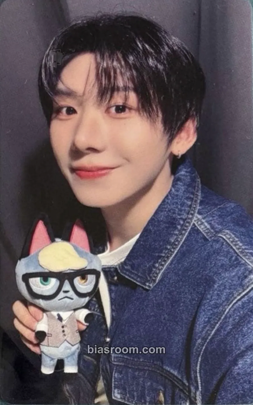 Han Photocards (AHOF) | Bias Room
