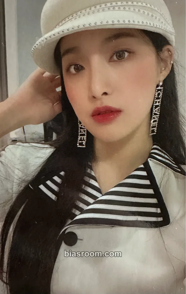 Nature - Saebom - NATURE WORLD: CODE A Album album photocard
