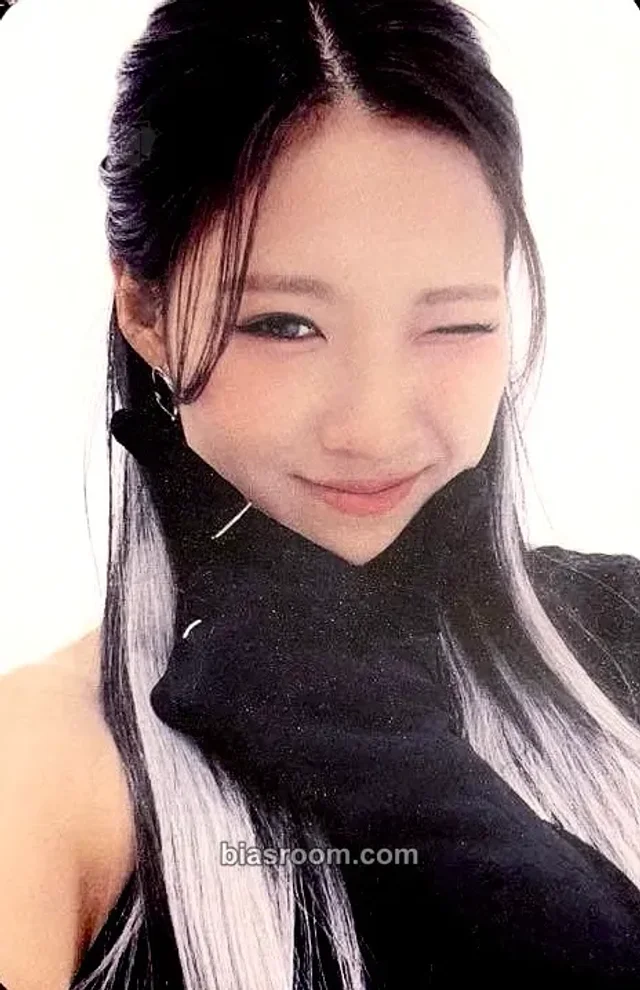 Cherry Bullet - Remi - Cherry Dash Album whoop japan