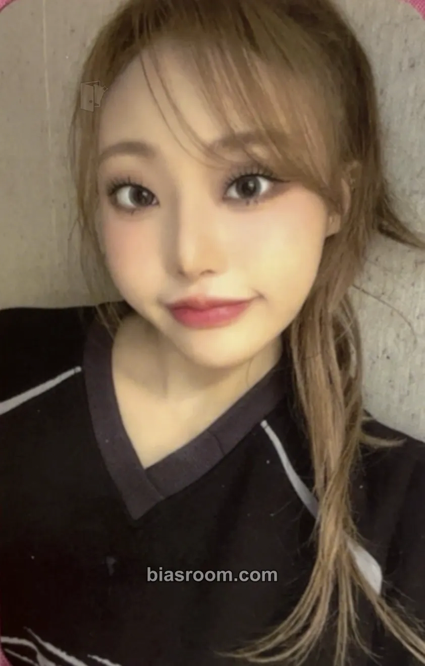 Sheon Knock-on Effect: 1st Japanese Mini Album Photocard - Billlie - Billlie K-pop photocard