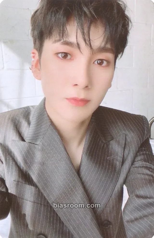 NU’EST - Aron - Romanticize Album album photocard