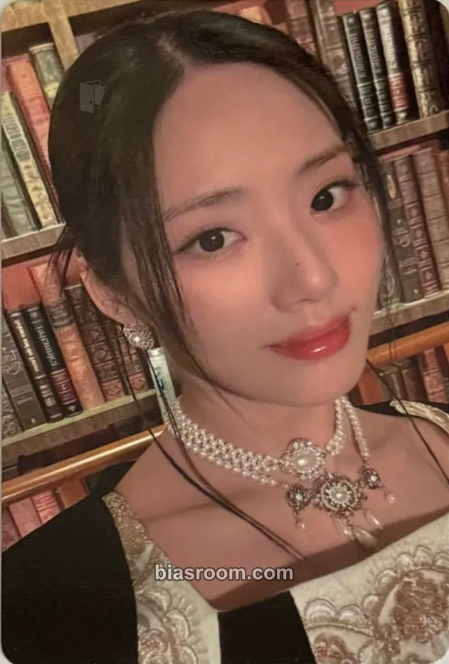 Jiwon flover 2023 Membership Kit Photocard - fromis_9 - fromis_9 K-pop photocard