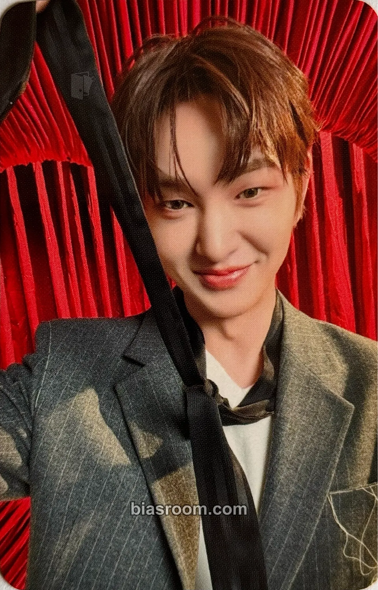 Onew Tough Love Photocard - SHINee - SHINee K-pop photocard