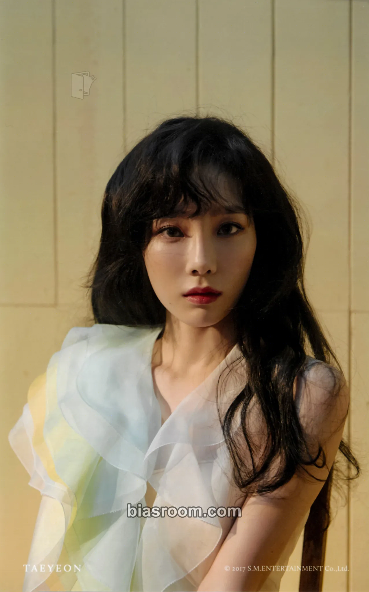 Taeyeon My Voice: Deluxe Edition Photocard - Taeyeon K-pop photocard