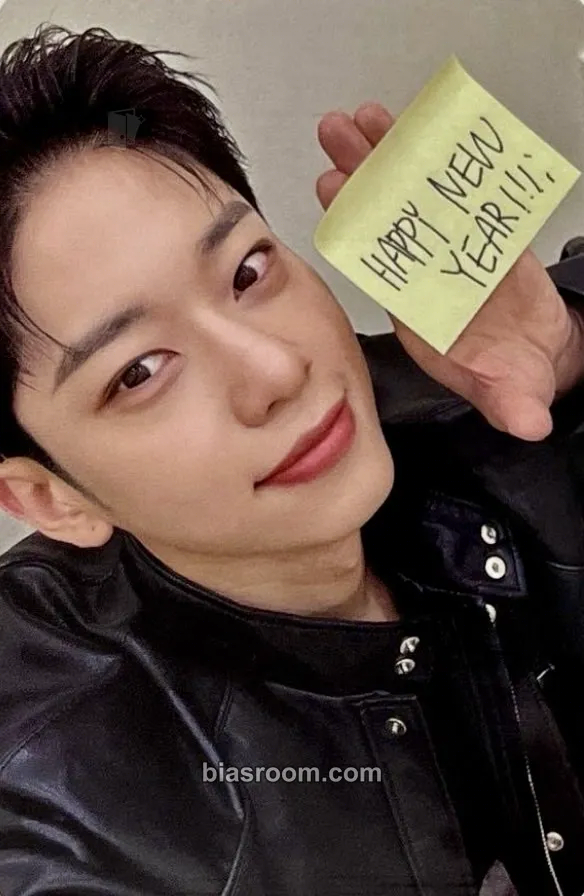 Donghyun BORN LIKE THIS Photocard - AB6IX - AB6IX K-pop photocard