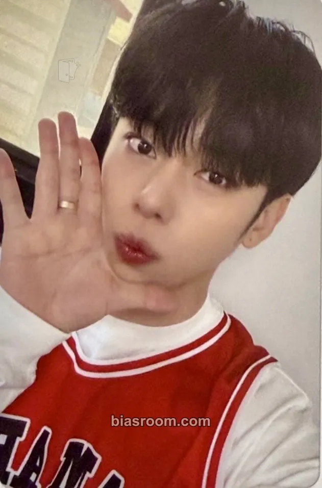 Donghyun SEVEN : CRIMSON HORIZON Photocard - AB6IX - AB6IX K-pop photocard