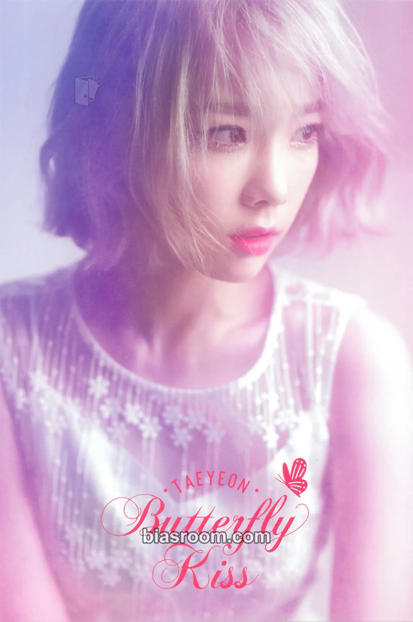 Taeyeon Taeyeon, Butterfly Kiss Photocard - Taeyeon K-pop photocard