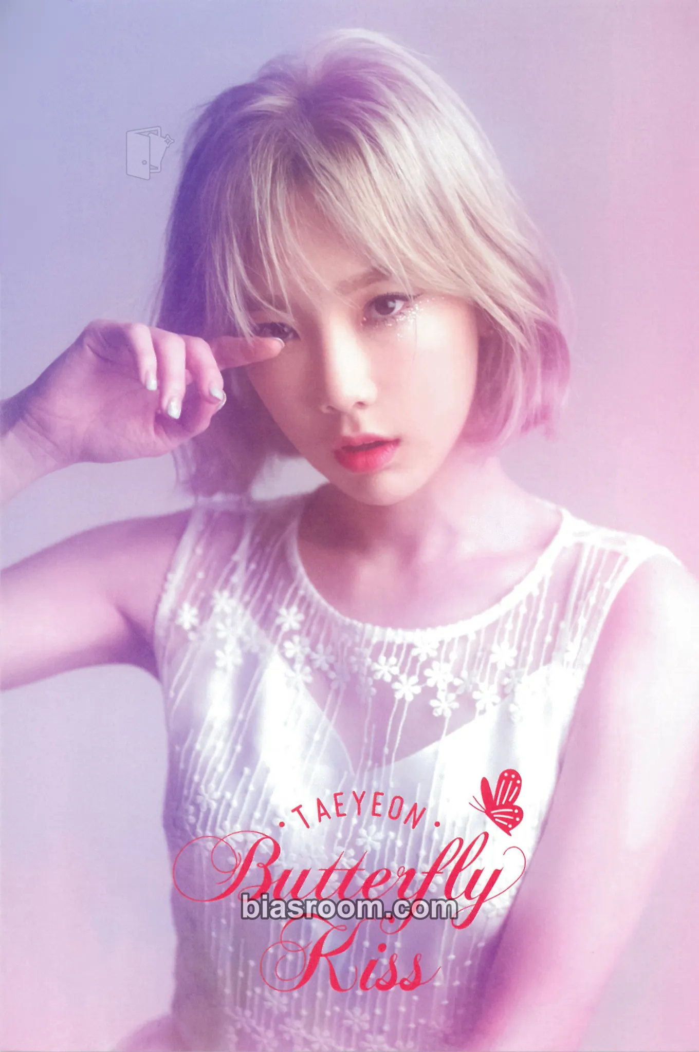 Taeyeon Taeyeon, Butterfly Kiss Photocard - Taeyeon K-pop photocard