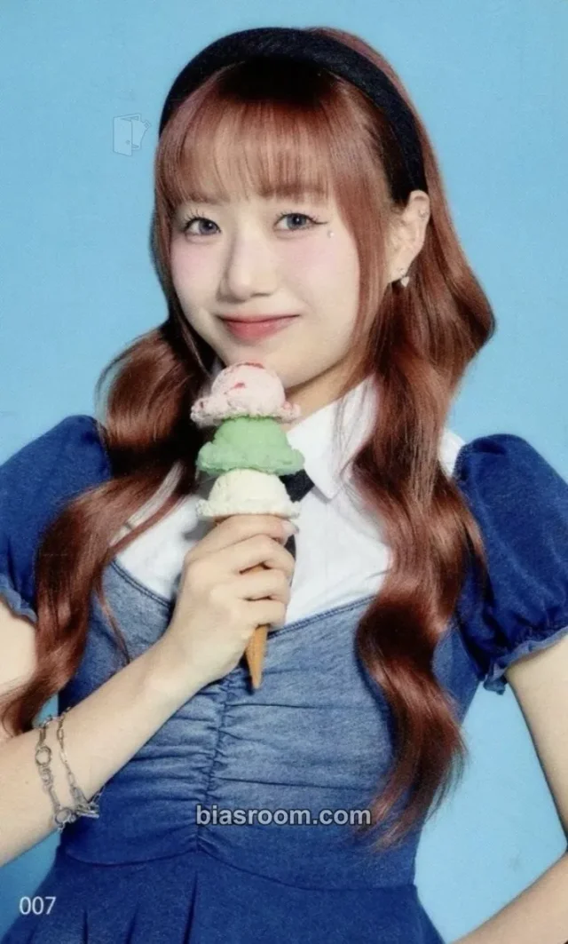 ME:I - Keiko - 2024 ME:ICONIC Hi-SUMMER Event trading card