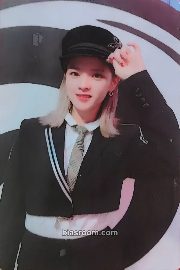 Jeongyeon YES or YES Photocard - TWICE - TWICE K-pop photocard