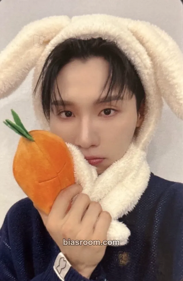 Woong BORN LIKE THIS Photocard - AB6IX - AB6IX K-pop photocard