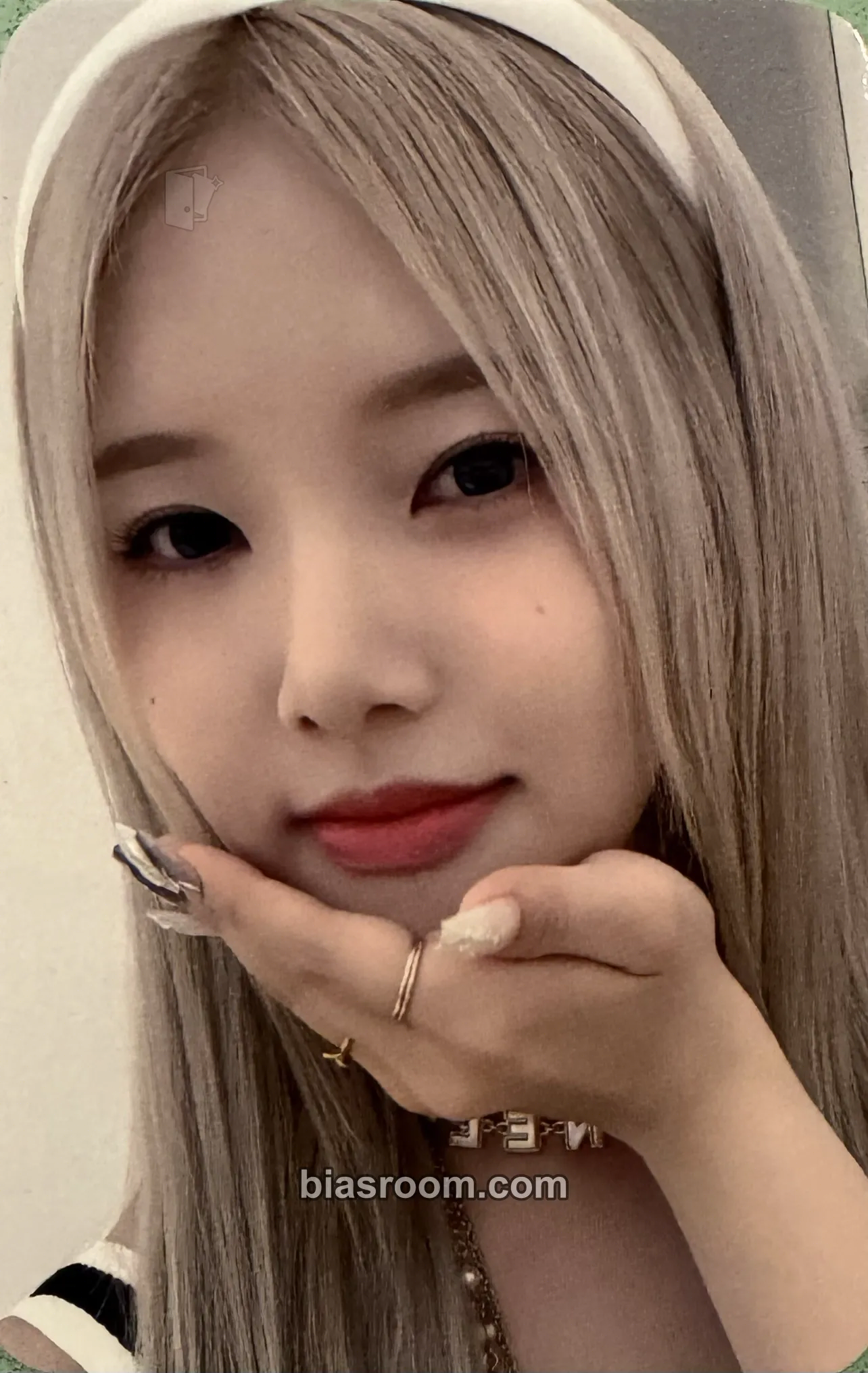 Soojin Bliss Photocard - Weeekly - Weeekly K-pop photocard