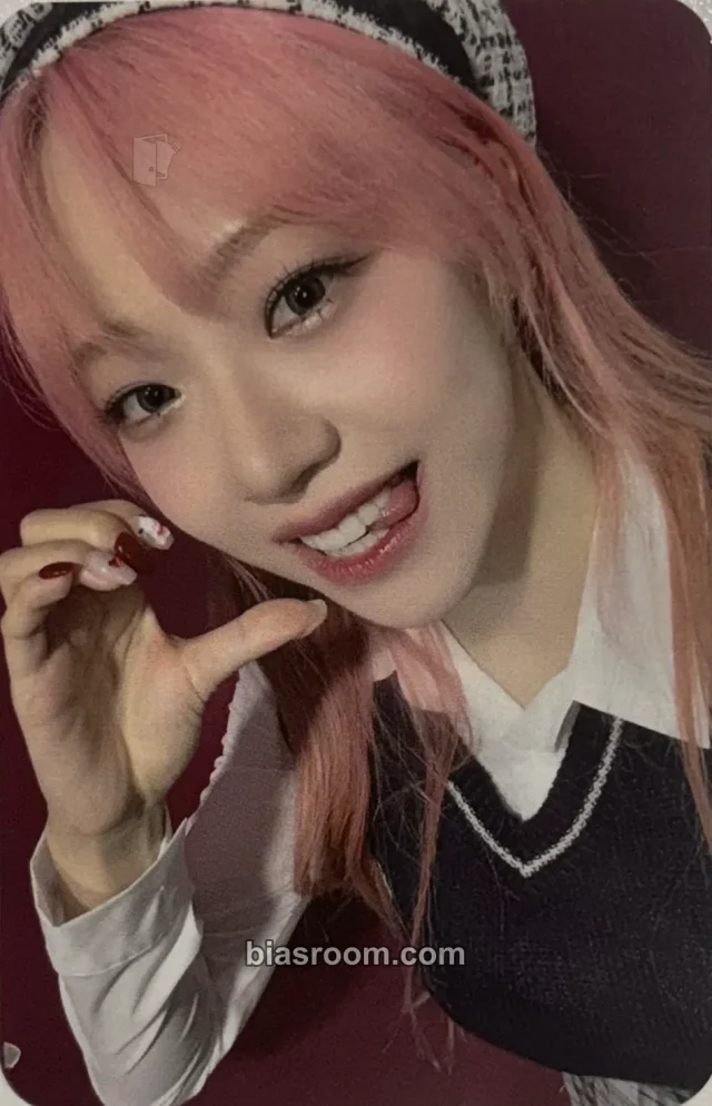 cignature - Jeewon - Us in the Summer Album streaming event fancafe event