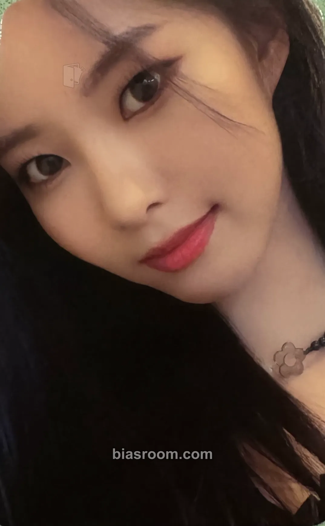 Monday ColoRise Photocard - Weeekly - Weeekly K-pop photocard