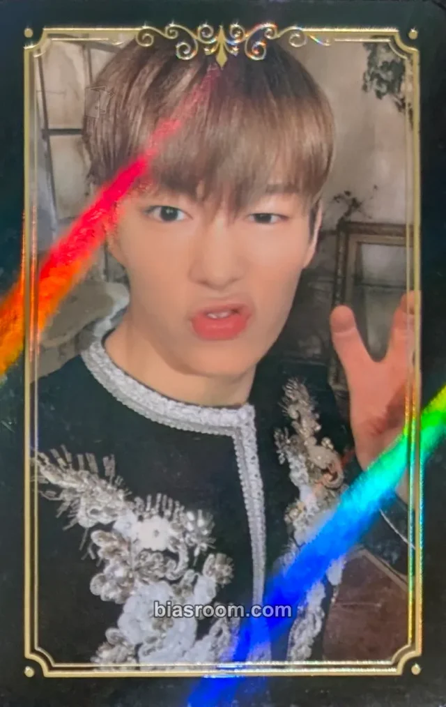 SF9 - Dawon - TURN OVER Album trading card holographic (hologram)