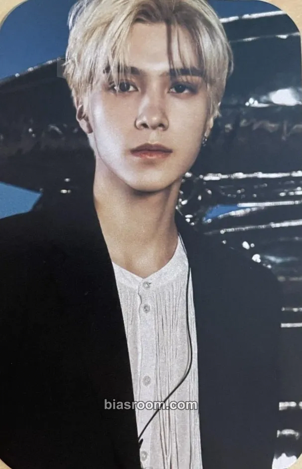 Hendery Resonance MD Photocard - NCT - NCT K-pop photocard