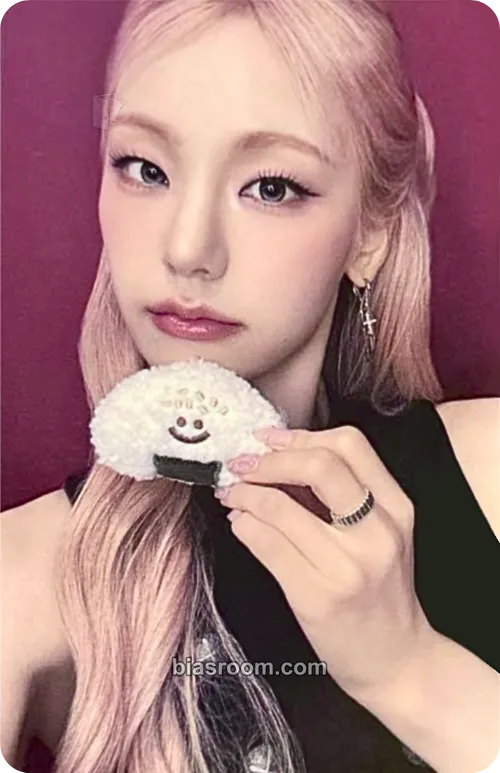 Yeji Motto Photocard - ITZY - ITZY K-pop photocard