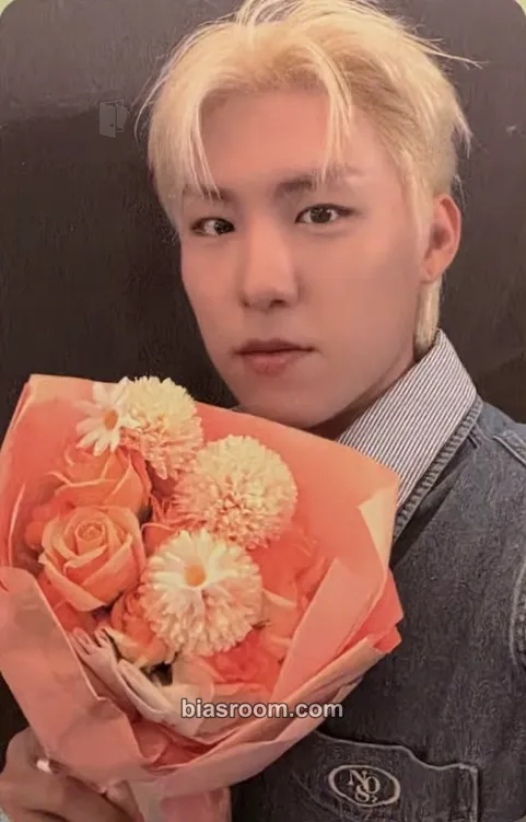 Woojin SEVEN : CRIMSON HORIZON Photocard - AB6IX - AB6IX K-pop photocard