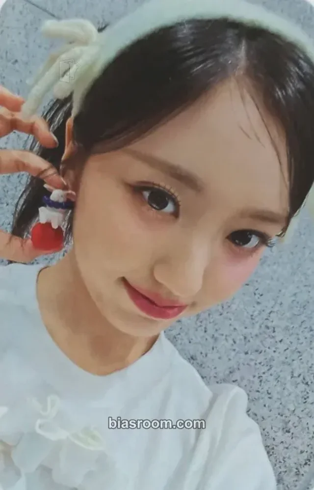 MADEIN - Yeseo - RISE Album everline fansign round 2