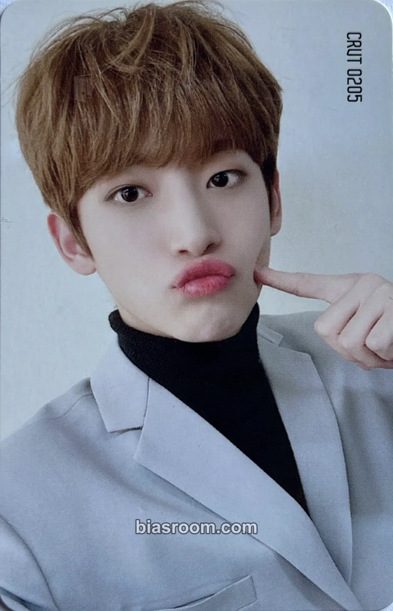 Jungmo HIDEOUT : BE OUR VOICE - SEASON 3 Photocard - CRAVITY - CRAVITY K-pop photocard