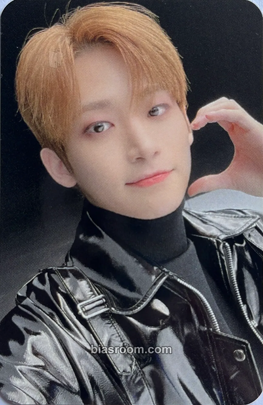 Jungmo HIDEOUT : BE OUR VOICE - SEASON 3 Photocard - CRAVITY - CRAVITY K-pop photocard