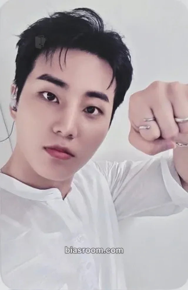 DAY6 - Young K - The Decade Album lucky draw (LD) olive young