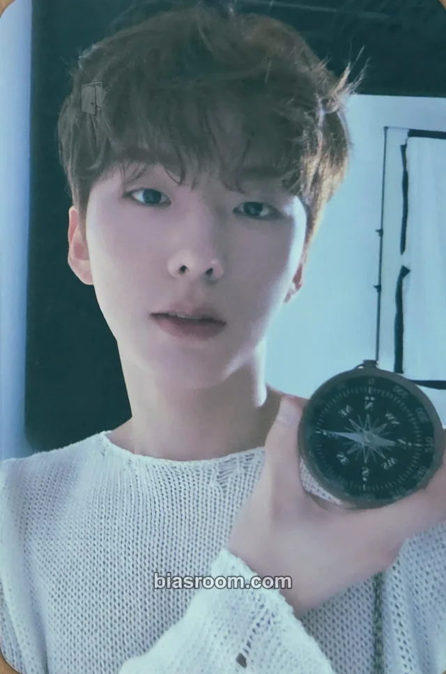 MONSTA X - Kihyun - Voyager Album naver shopping live