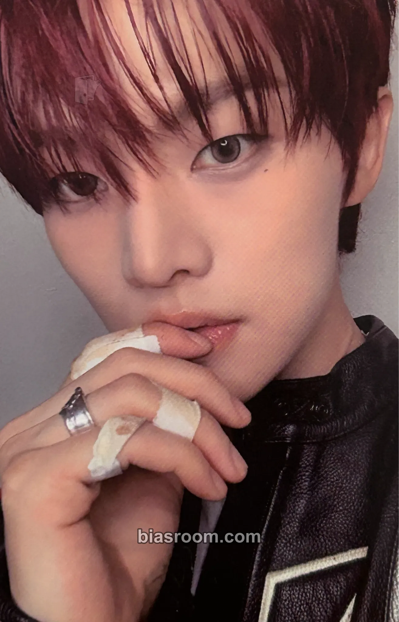 Jeon Minwook blackout Photocard - CLOSE YOUR EYES - CLOSE YOUR EYES K-pop photocard