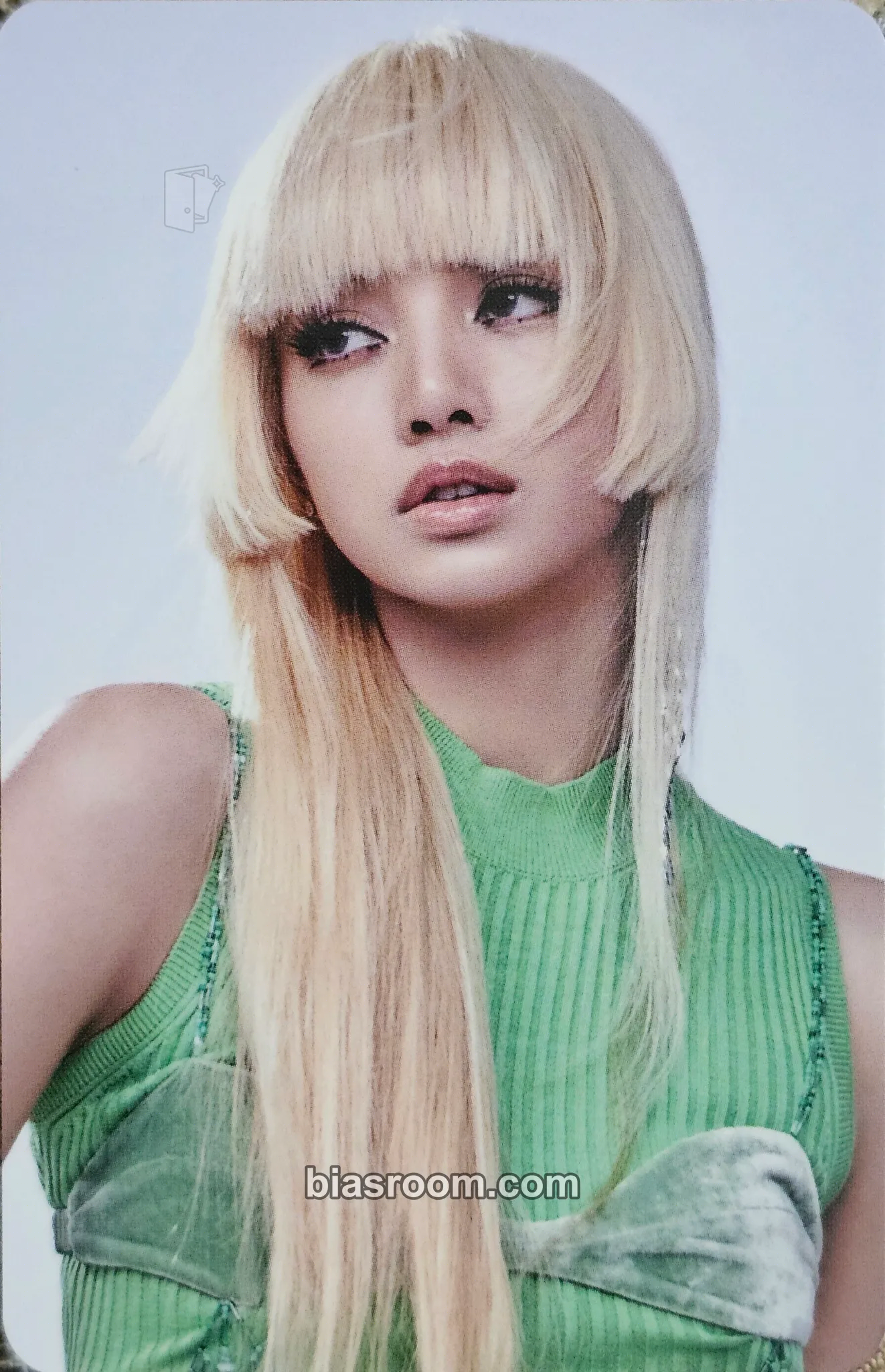 Lisa BLACKPINK IN YOUR KOREAN Photocard - BLACKPINK - BLACKPINK K-pop photocard
