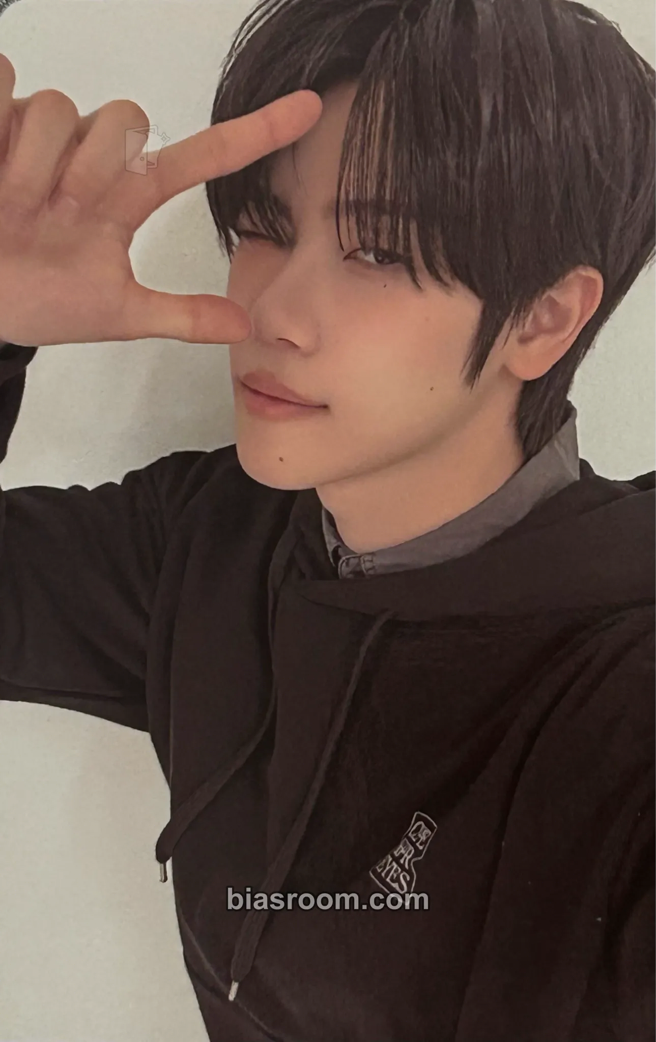 Jang Yeojun Closer (to my archive) Membership Kit Photocard - CLOSE YOUR EYES - CLOSE YOUR EYES K-pop photocard