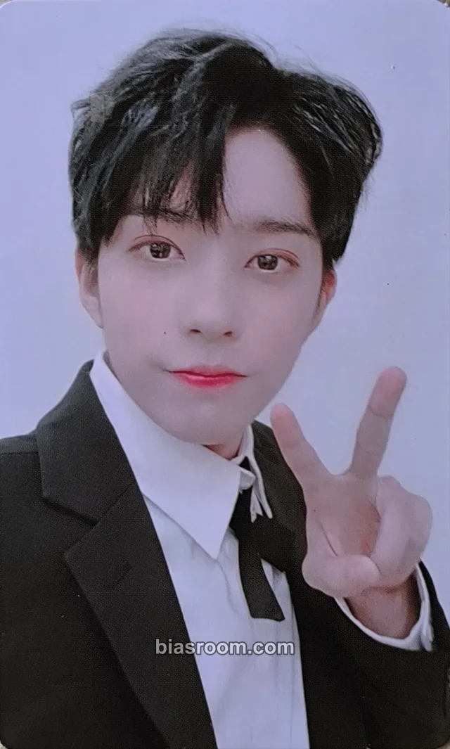 WE IN THE ZONE - Shihyun - Under Nineteen Event survival show