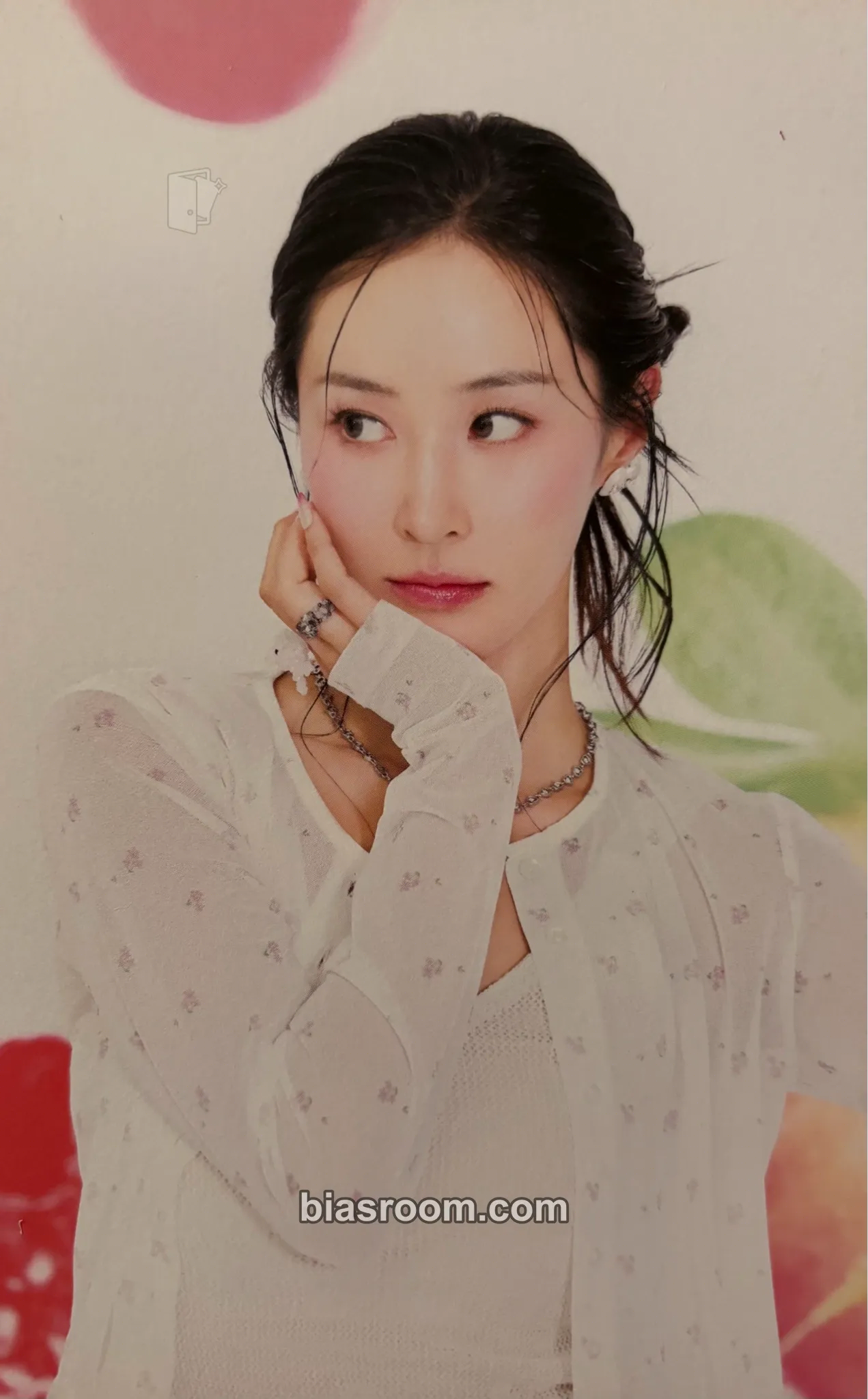 Yuri Season's Greetings 2025 Photocard - Girls' Generation - Girls' Generation K-pop photocard
