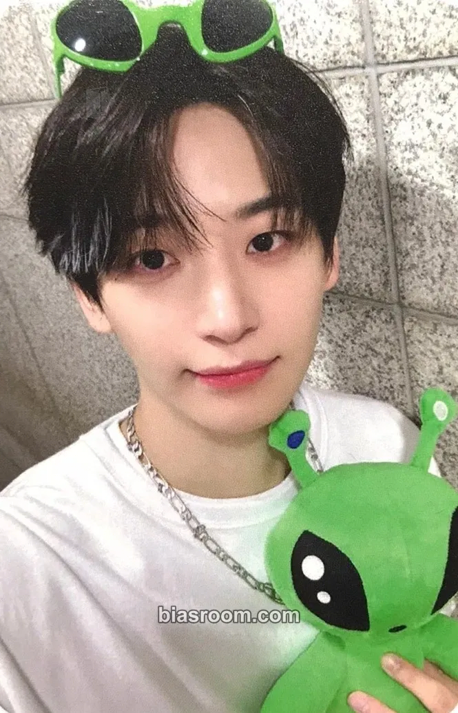 Jungmo Dare to Crave: Epilogue Photocard - CRAVITY - CRAVITY K-pop photocard
