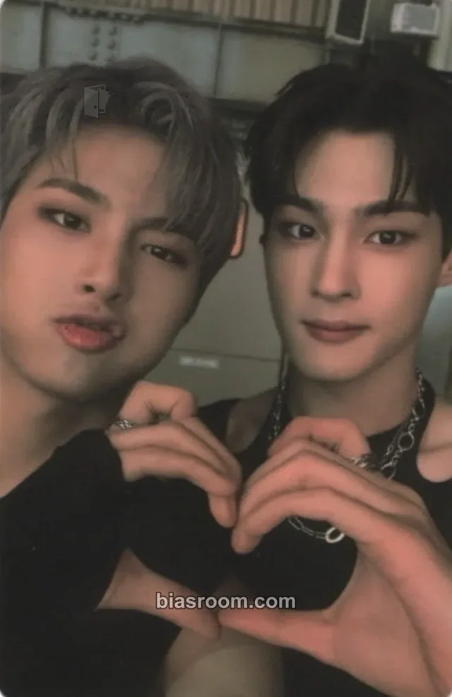 TAN - Jiseong & Taehoon - TAN MADE Album album photocard photobook version