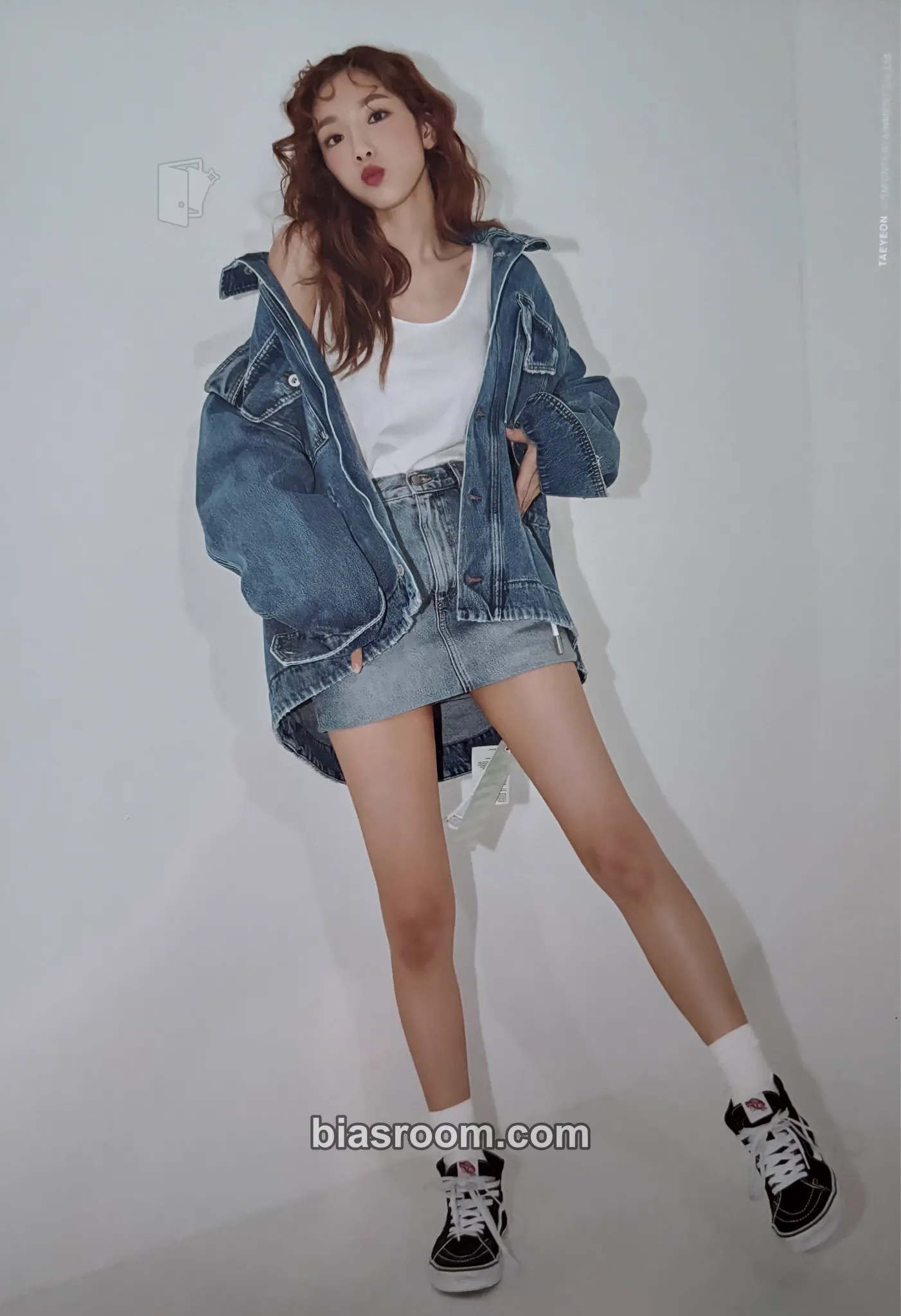 Taeyeon Oh!GG SEASON'S GREETINGS 2019 Photocard - Girls' Generation - Girls' Generation K-pop photocard