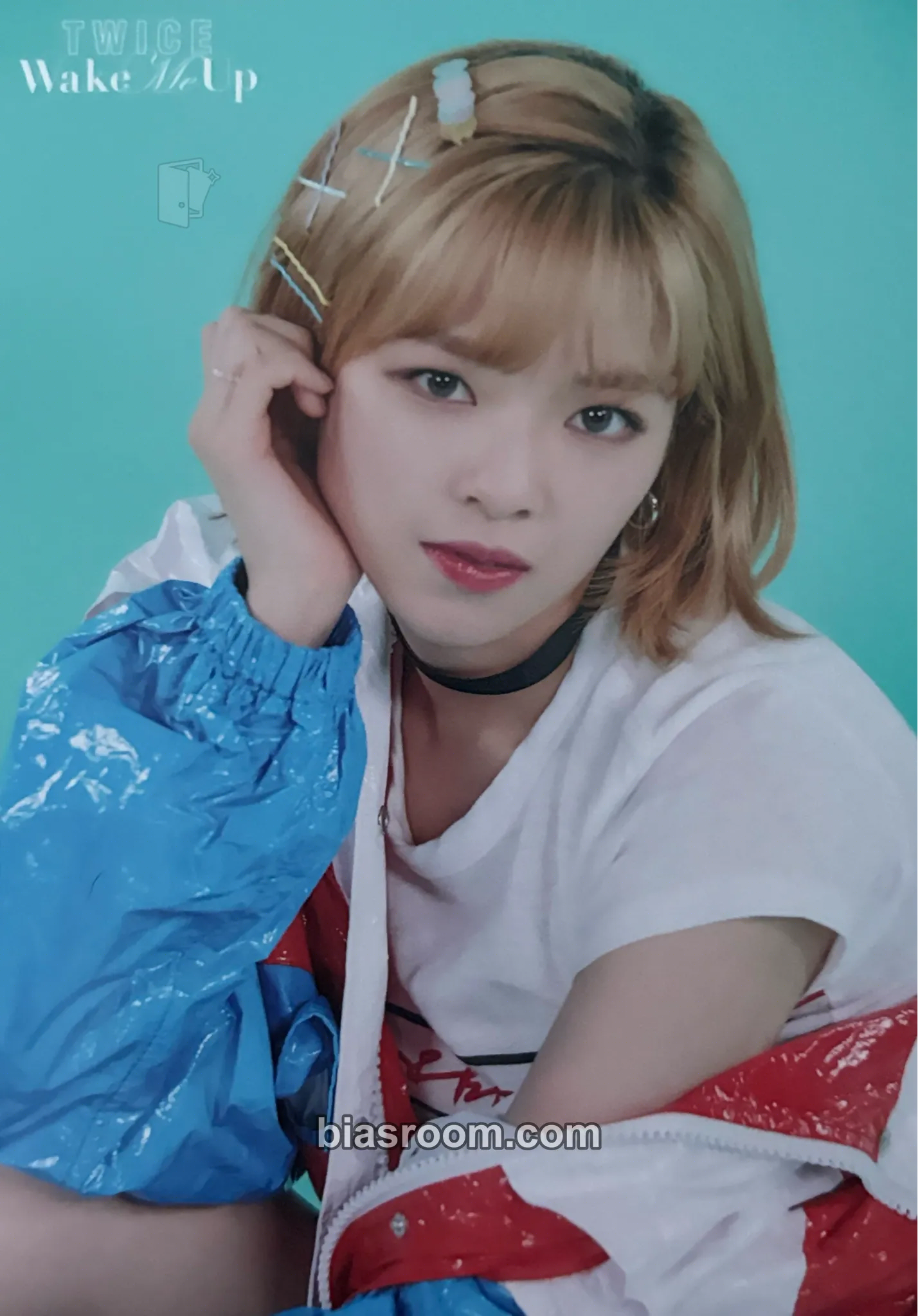 TWICE 