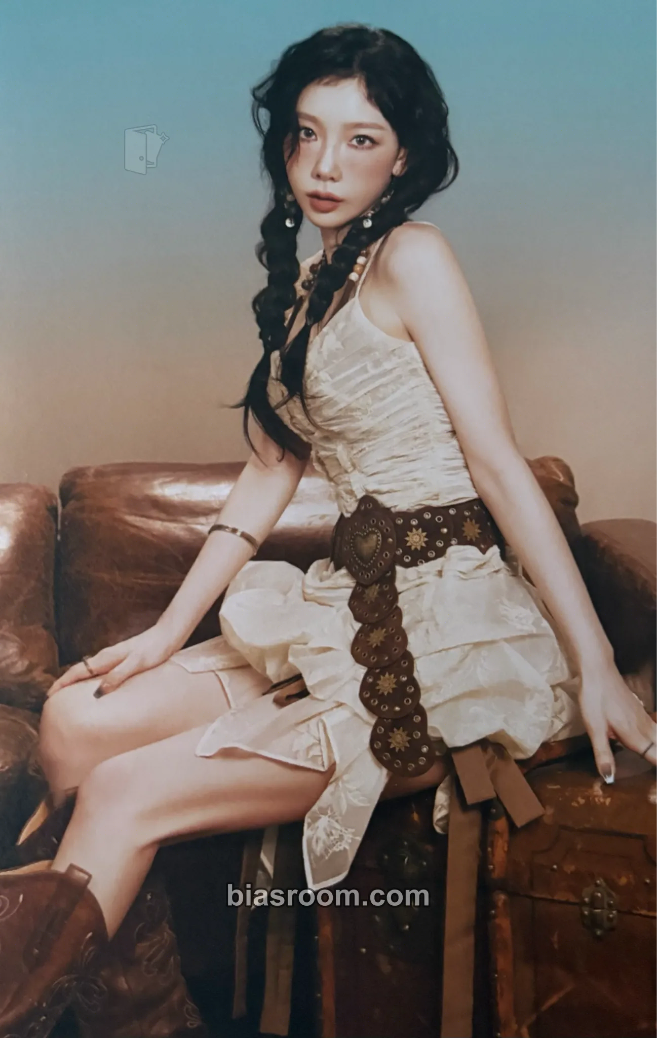 Taeyeon Season's Greetings 2026 Photocard - Girls' Generation - Girls' Generation K-pop photocard