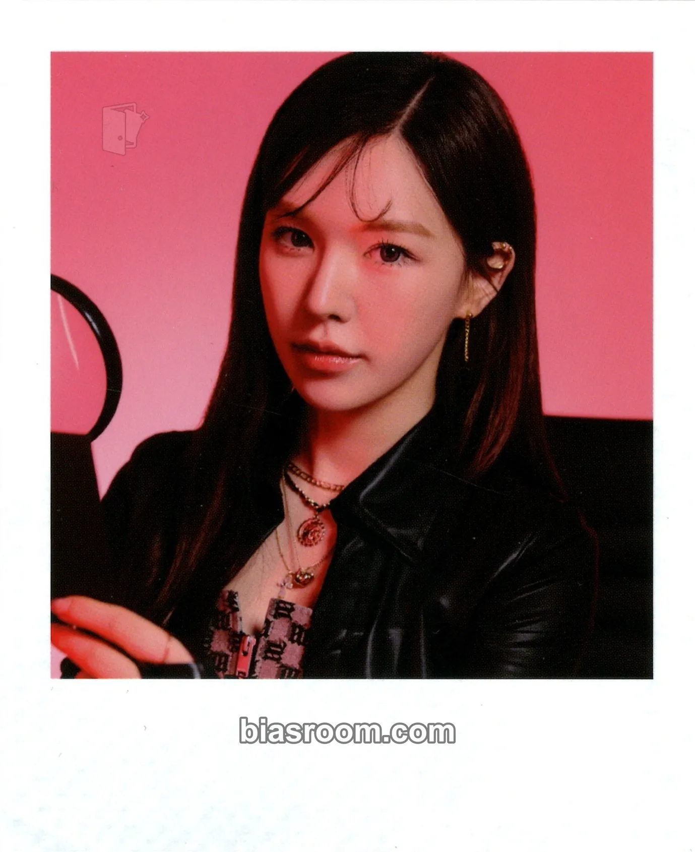 Wendy 2023 Season's Greetings Photocard - Red Velvet - Red Velvet K-pop photocard