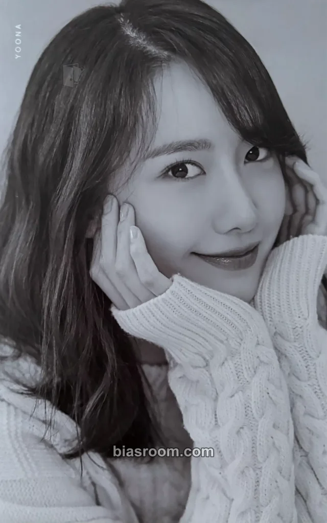 Girls' Generation - Yoona - Oh!GG SEASON'S GREETINGS 2019 Other accordion postcard season's greetings