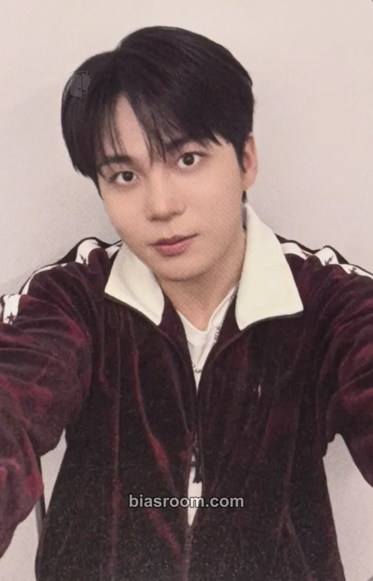 Jongho ANITEEZ IN COLOR Photocard - ATEEZ - ATEEZ K-pop photocard