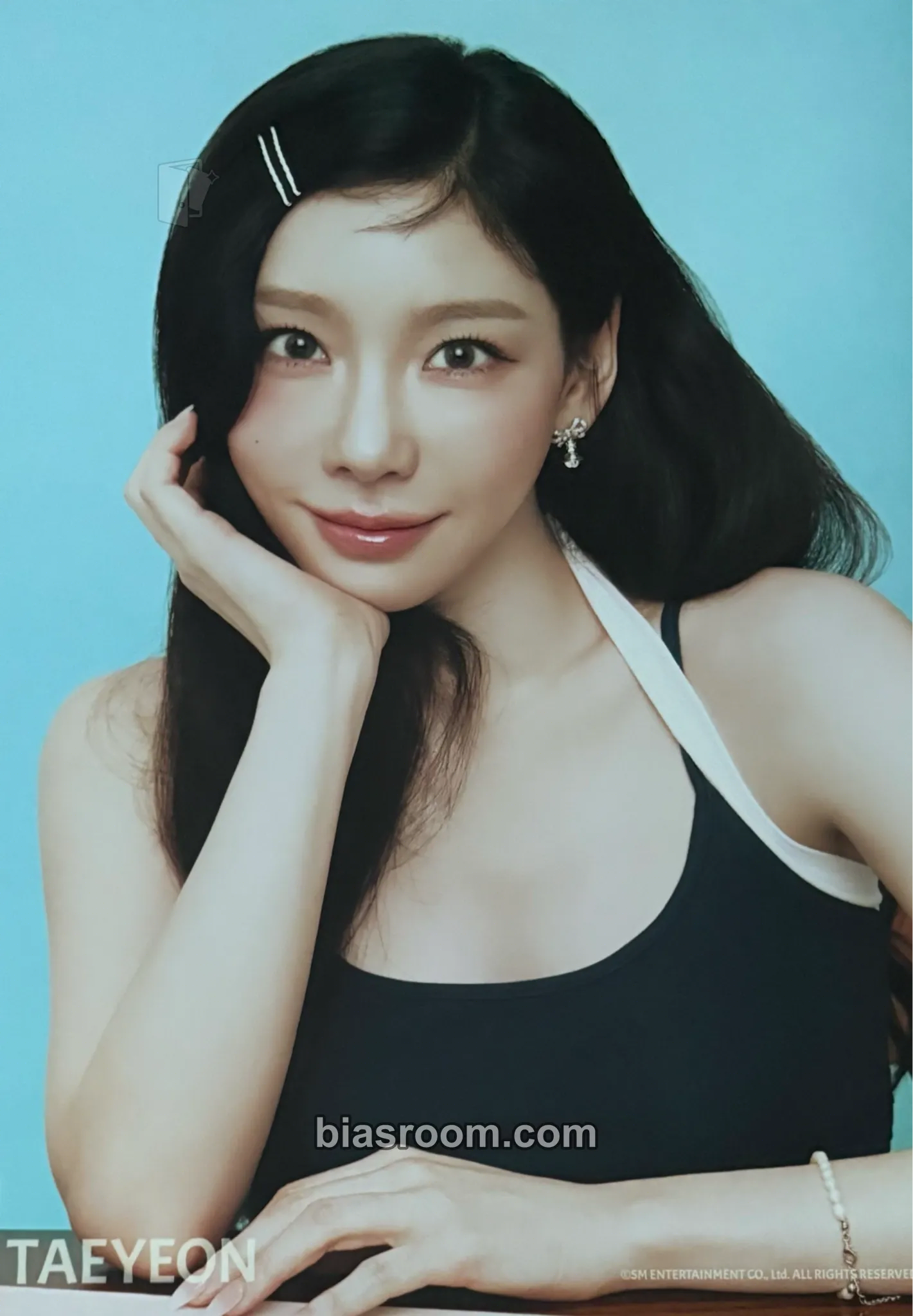 Taeyeon Season's Greetings 2026 Photocard - Girls' Generation - Girls' Generation K-pop photocard