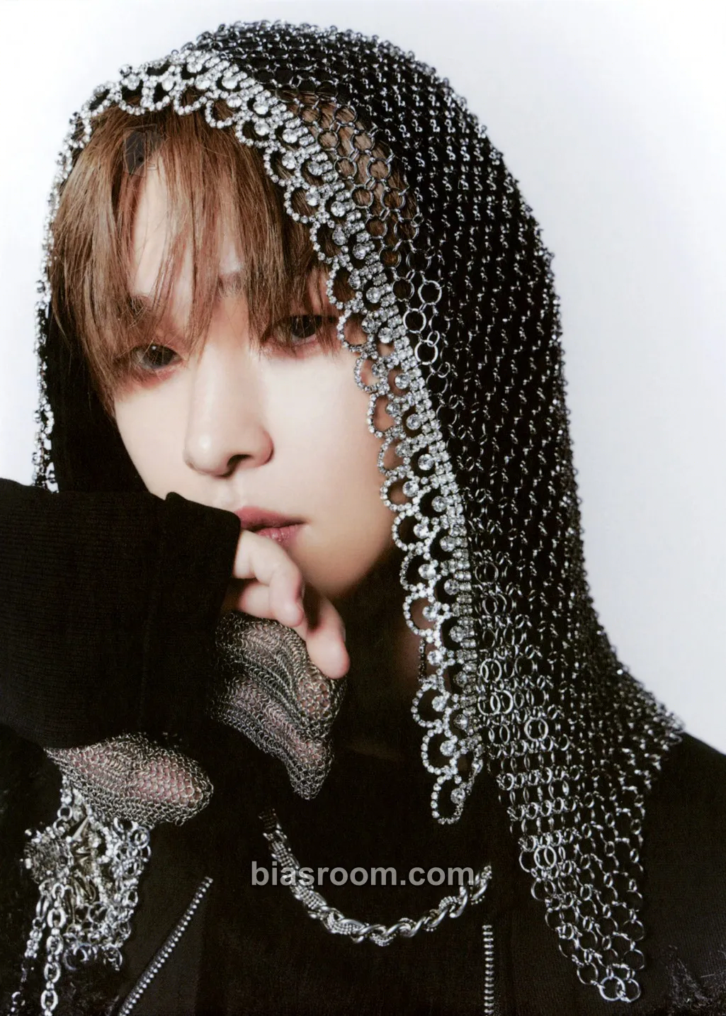Onew SHINee WORLD VIII : THE INVERT - The Trilogy I Photocard - SHINee - SHINee K-pop photocard